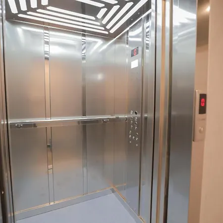 Olia Apartament *