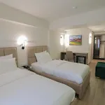 Olia Apartment