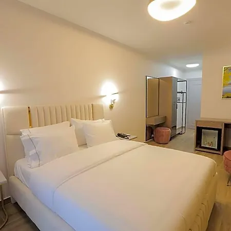 Apartment Olia Tirana